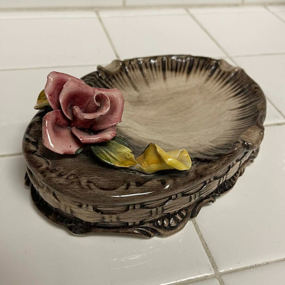 vintage Italian porcelain ashtray